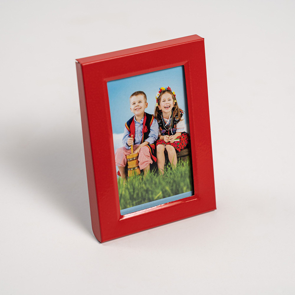 قاب عکس مگنتی